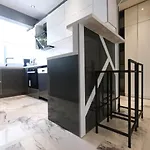 Renovu Premium Flats In Bosphorus