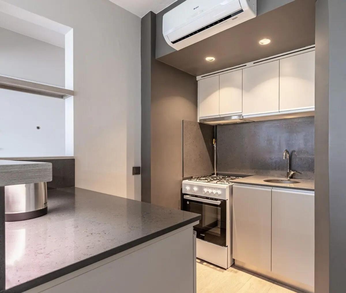 Renovu Premium Flats In Bosphorus Apartment *