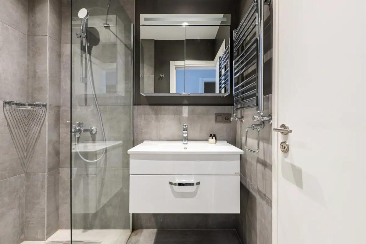 Renovu Premium Flats In Bosphorus *