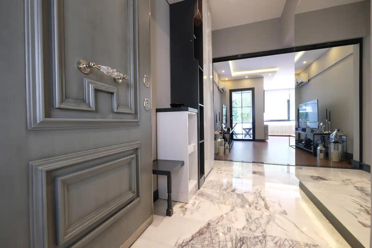 Renovu Premium Flats In Bosphorus Apartment Istanbul
