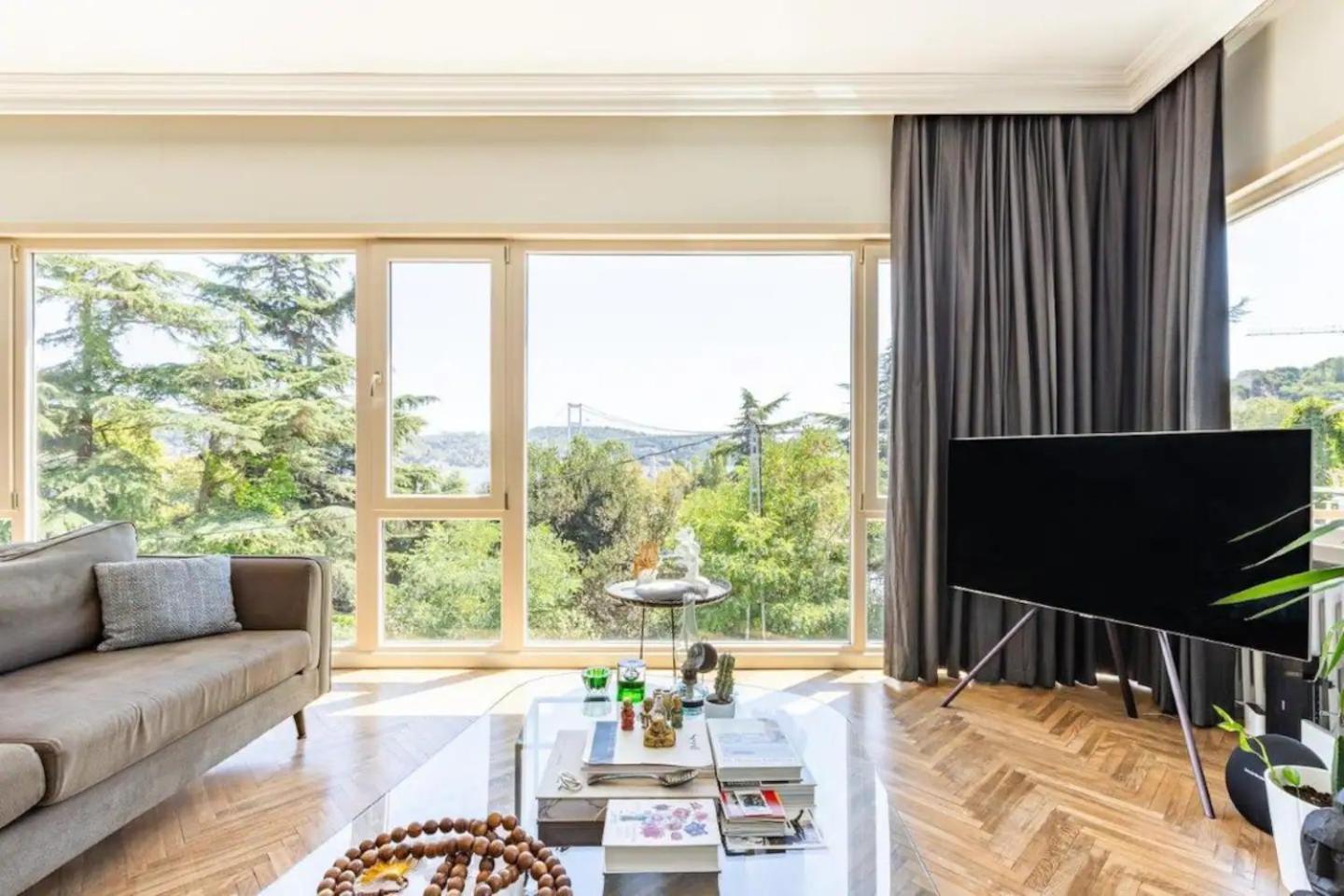 Renovu Premium Flats In Bosphorus Apartment *